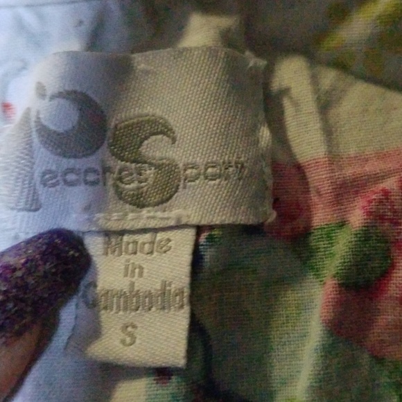 Scrub top - Picture 2 of 2